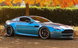 Aston Martin V8 Vantage by D2 Forged
